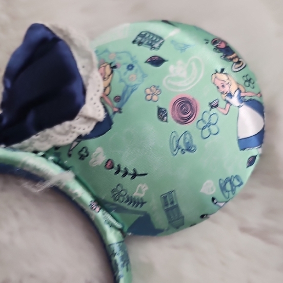 Mint Green and Blue Minnie Mouse Ears Headband - Picture 5 of 14